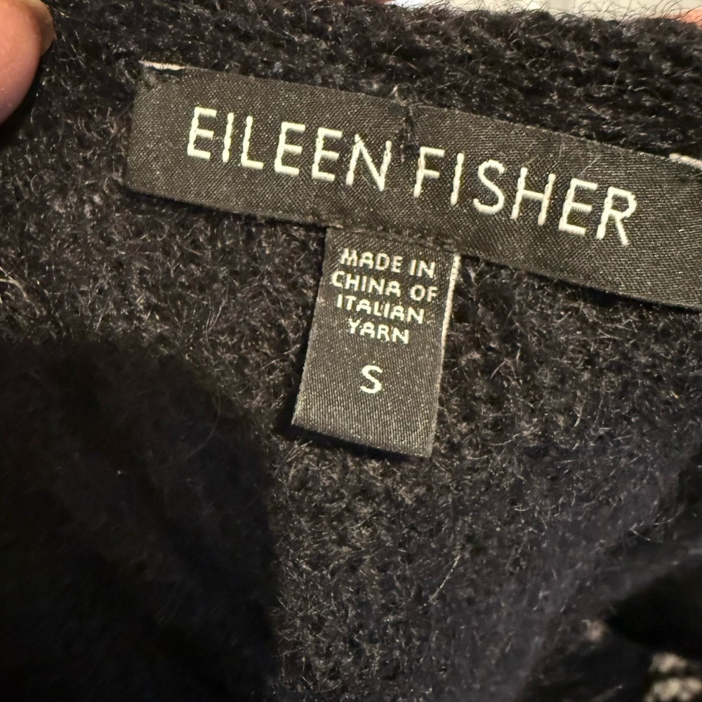 EILEEN FISHER Bateau-neck Top Cap-sleeve crochet soft Sweater In Black Sz Small - Picture 3 of 4